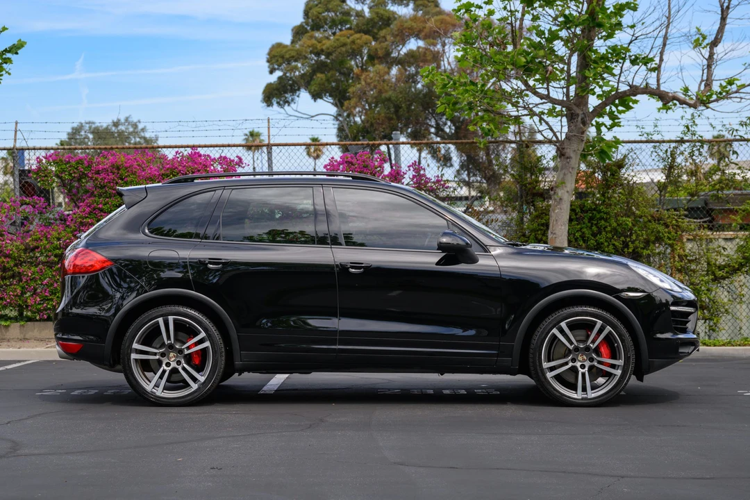 2012 Porsche 958 Cayenne Turbo - Image 14 of 31