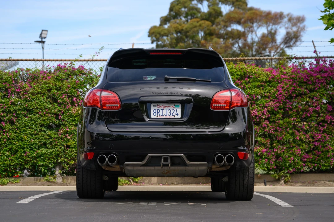2012 Porsche 958 Cayenne Turbo - Image 9 of 31