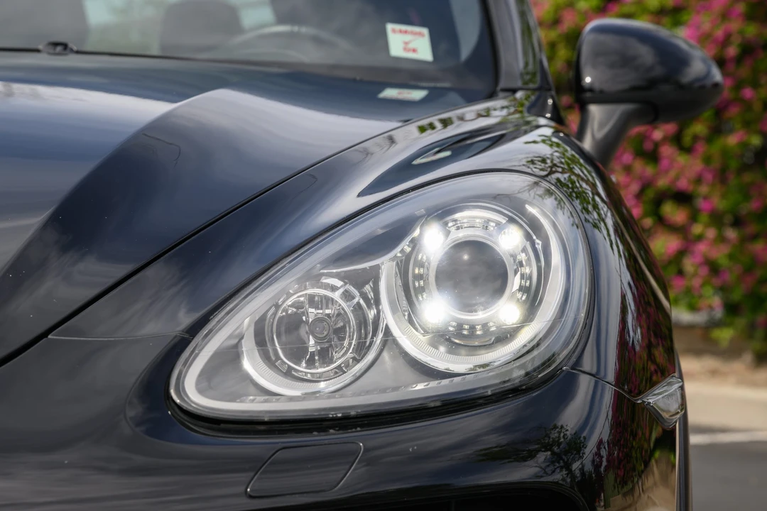 2012 Porsche 958 Cayenne Turbo - Image 27 of 31