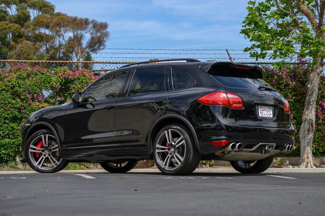 2012 Porsche 958 Cayenne Turbo - Image 6 of 31