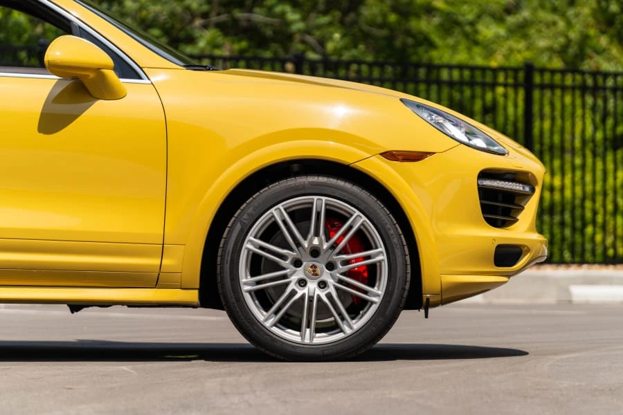 2012 Porsche 958 Cayenne Turbo - Image 10 of 28