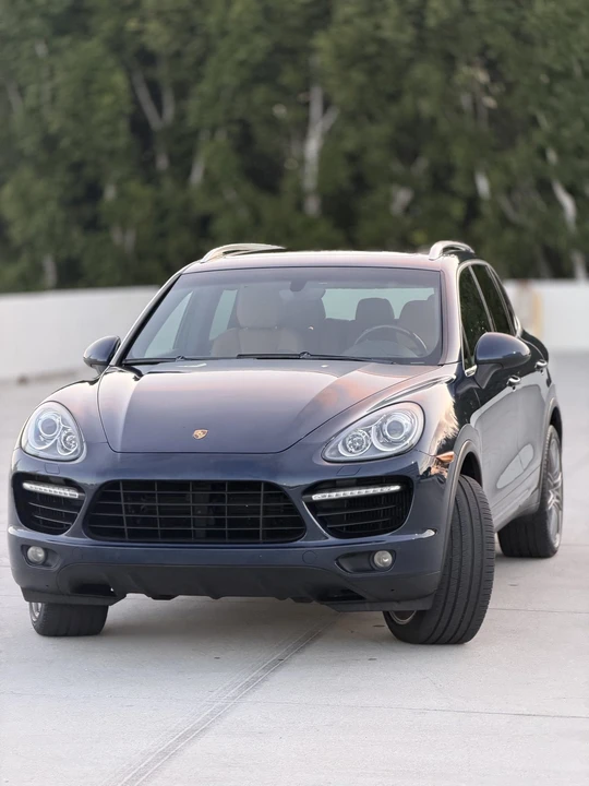 2012 Porsche 958 Cayenne Turbo - Image 10 of 31