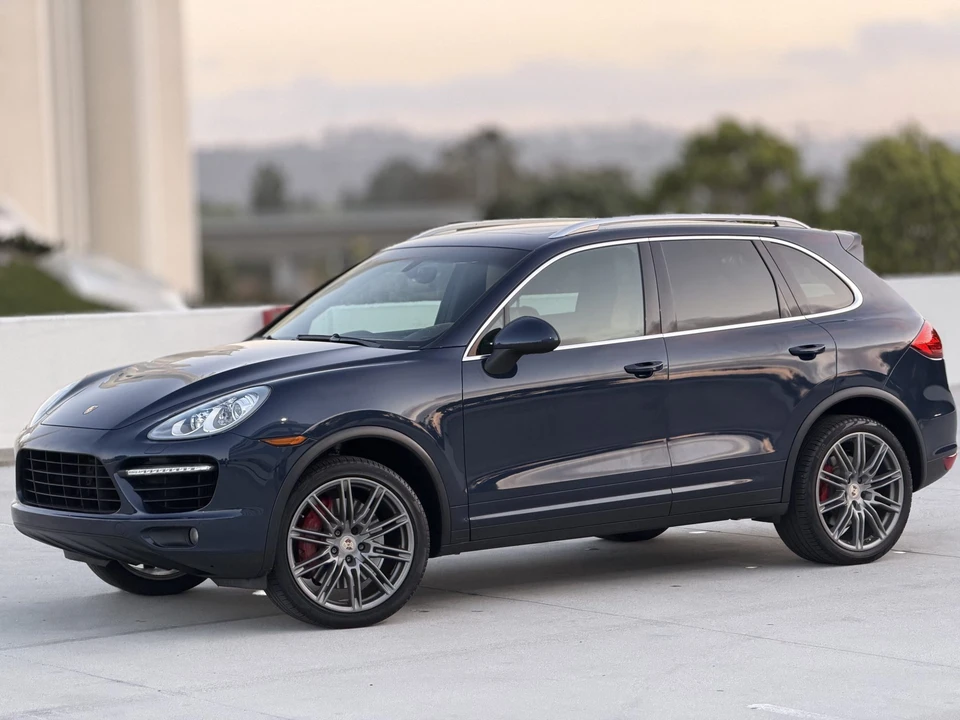 2012 Porsche 958 Cayenne Turbo - Image 4 of 31