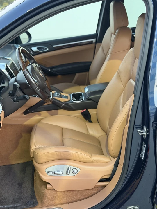 2012 Porsche 958 Cayenne Turbo - Image 14 of 31