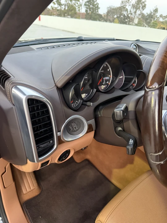 2012 Porsche 958 Cayenne Turbo - Image 18 of 31