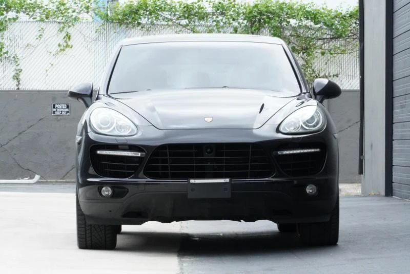 2012 Porsche 958 Cayenne Turbo - Image 12 of 31