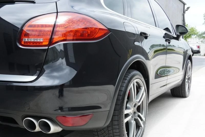 2012 Porsche 958 Cayenne Turbo - Image 27 of 31