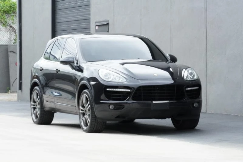 2012 Porsche 958 Cayenne Turbo - Image 4 of 31