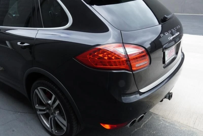 2012 Porsche 958 Cayenne Turbo - Image 30 of 31