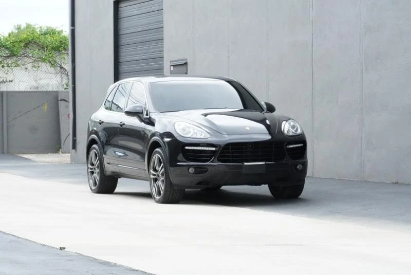 2012 Porsche 958 Cayenne Turbo - Image 3 of 31