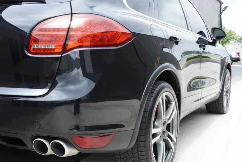 2012 Porsche 958 Cayenne Turbo - Image 28 of 31