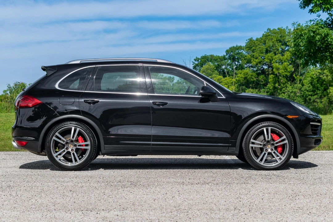 2012 Porsche 958 Cayenne Turbo - Image 3 of 31