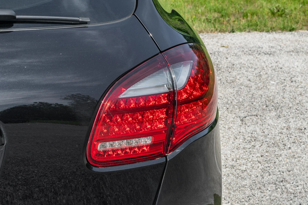 2012 Porsche 958 Cayenne Turbo - Image 29 of 31