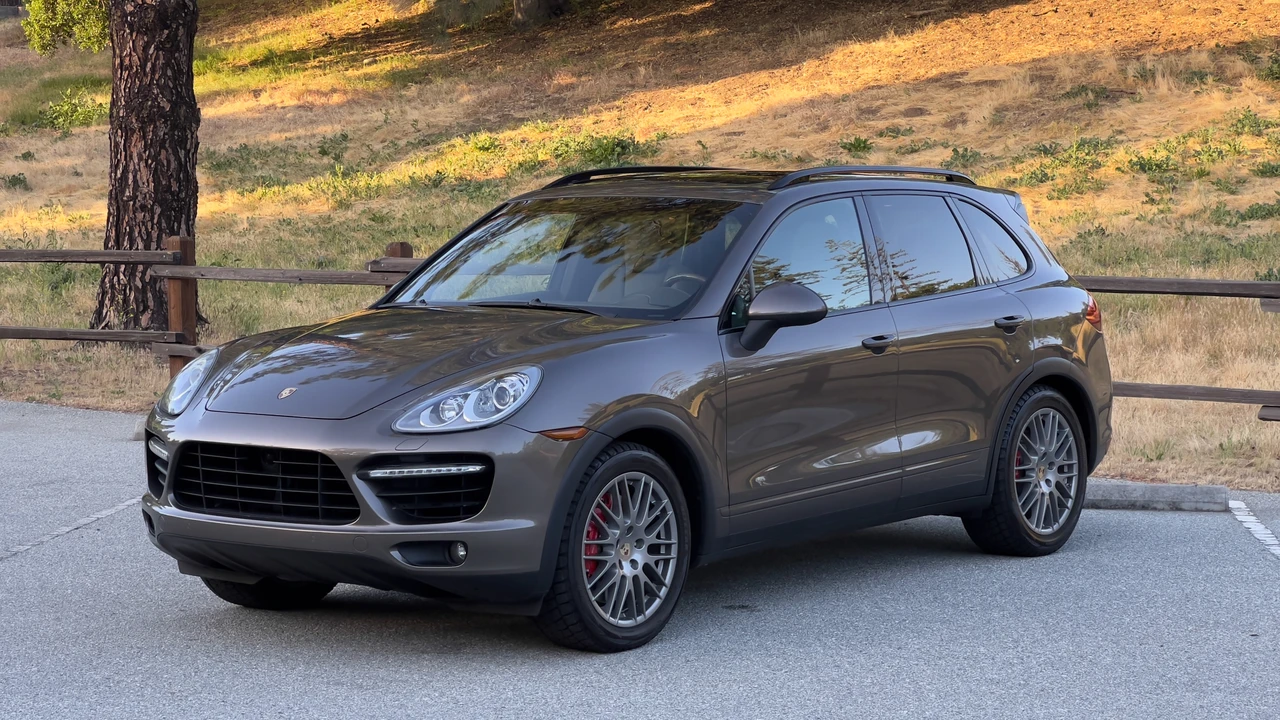 2012 Porsche 958 Cayenne Turbo - Image 4 of 31