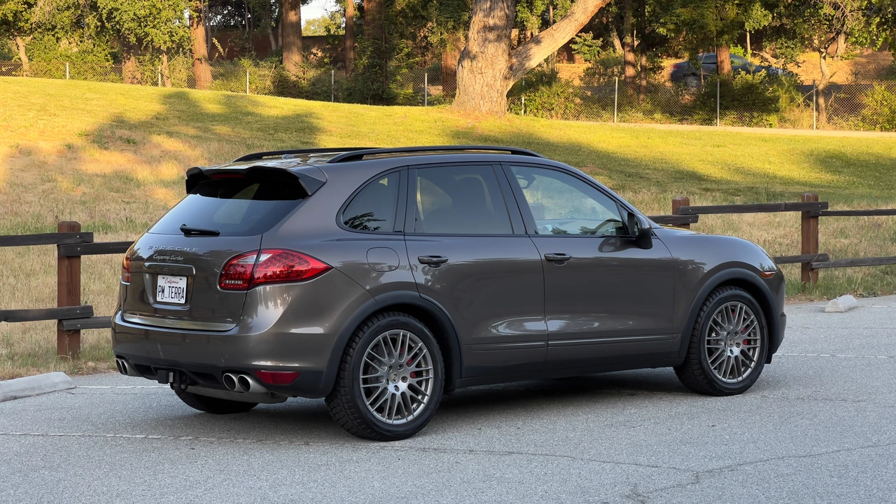 2012 Porsche 958 Cayenne Turbo - Image 23 of 31