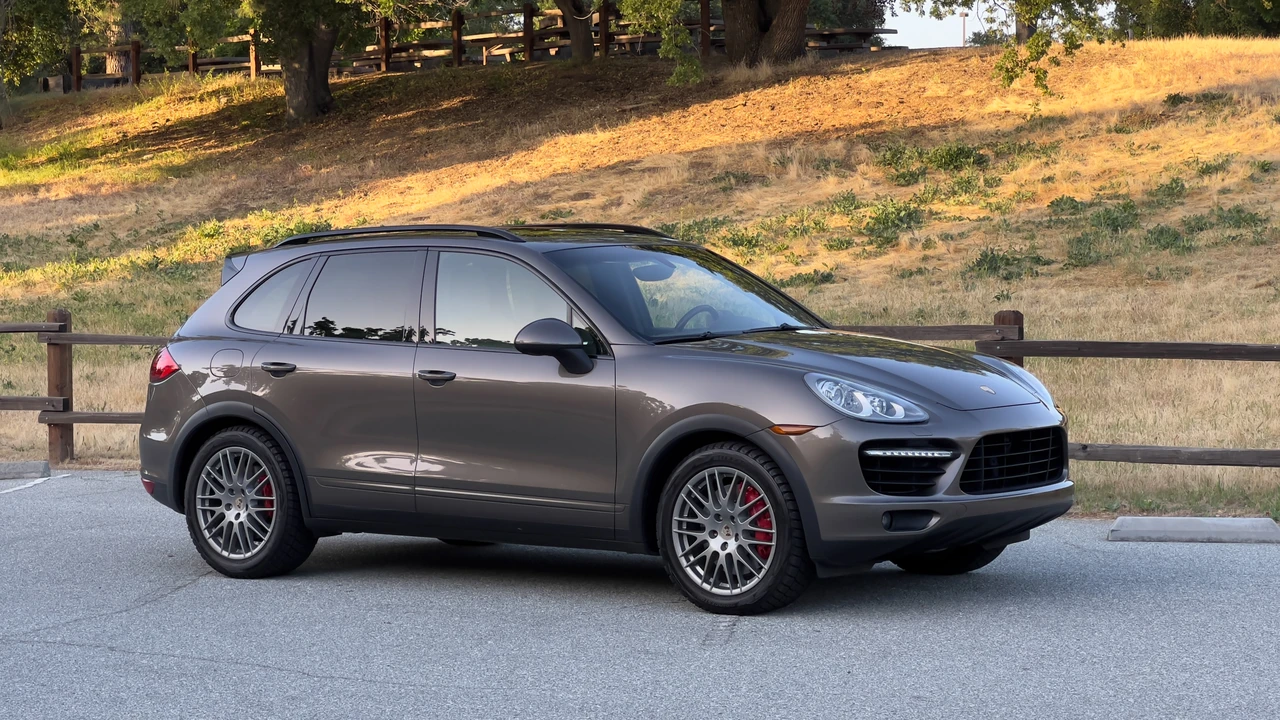 2012 Porsche 958 Cayenne Turbo - Image 25 of 31