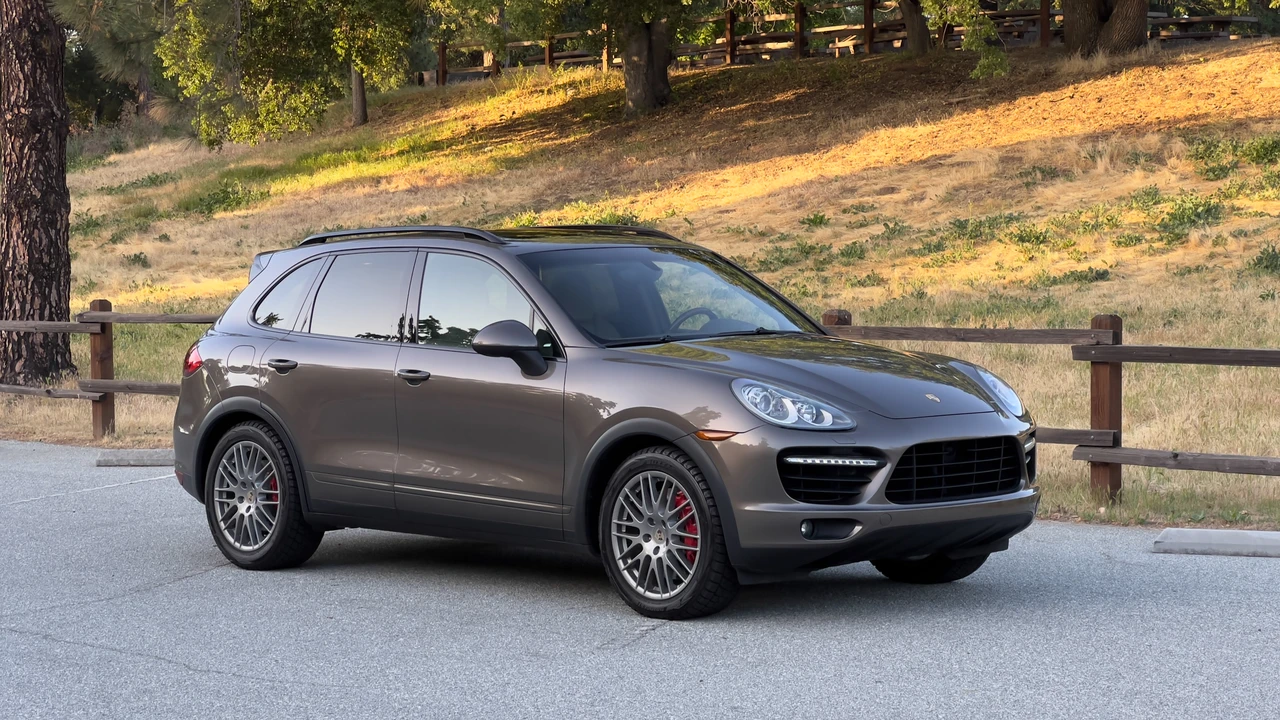 2012 Porsche 958 Cayenne Turbo - Image 28 of 31