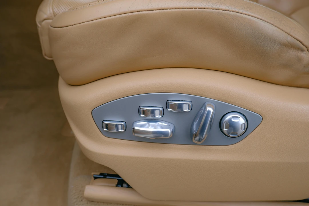 2012 Porsche 958 Cayenne Turbo - Image 29 of 31