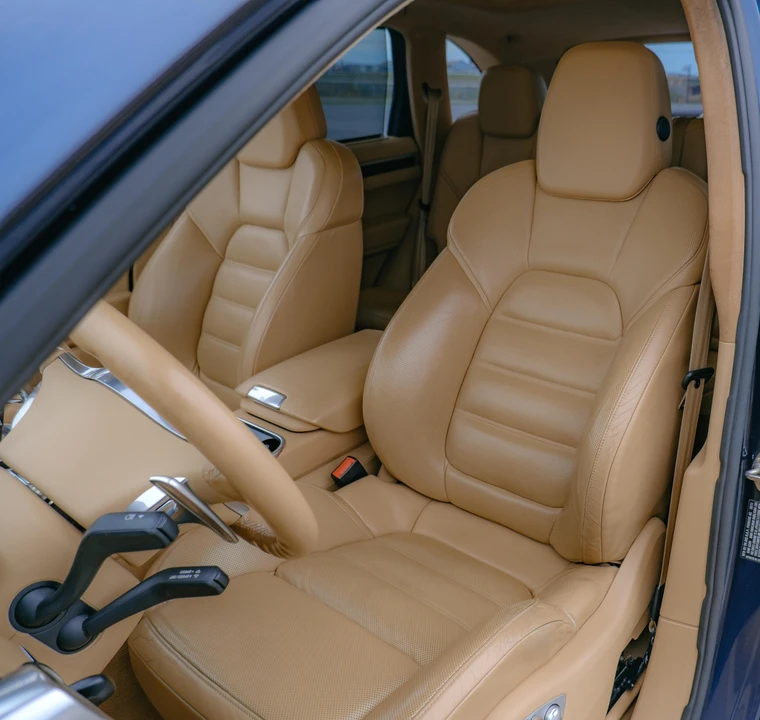 2012 Porsche 958 Cayenne Turbo - Image 28 of 31