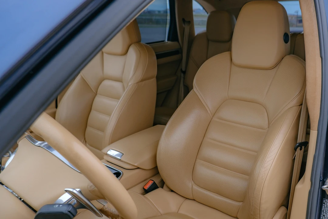 2012 Porsche 958 Cayenne Turbo - Image 25 of 31