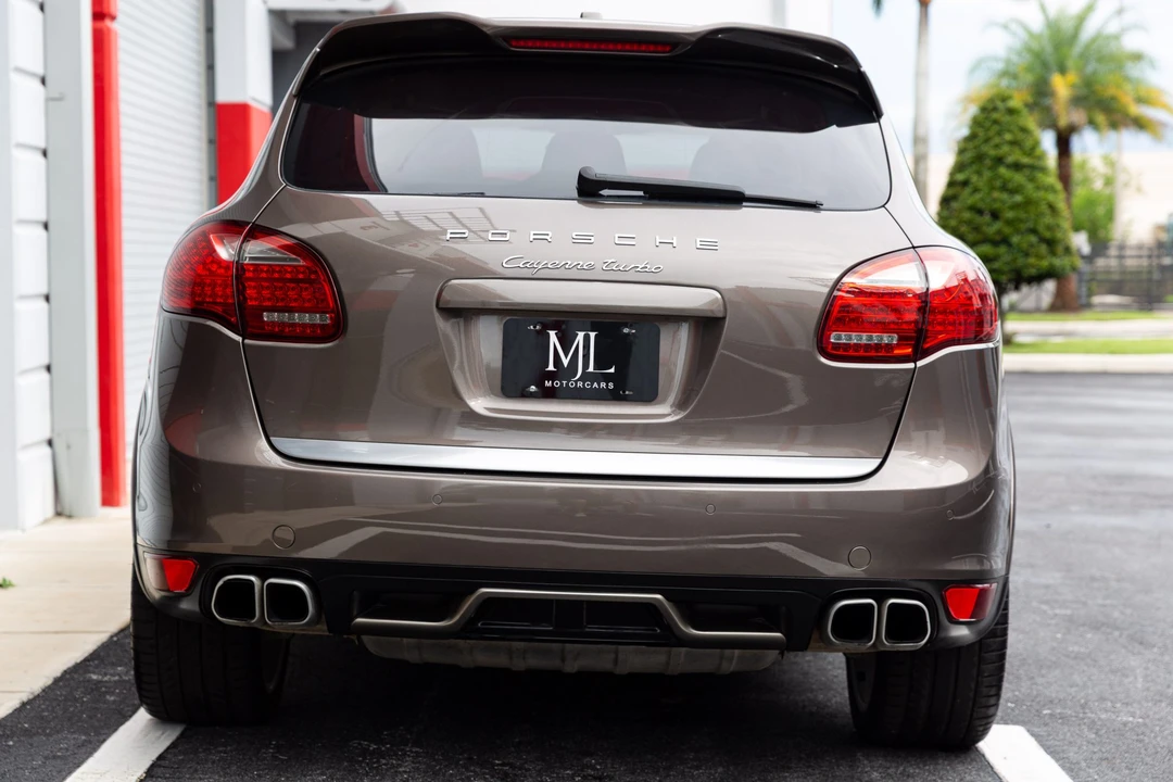 2012 Porsche 958 Cayenne Turbo - Image 15 of 31