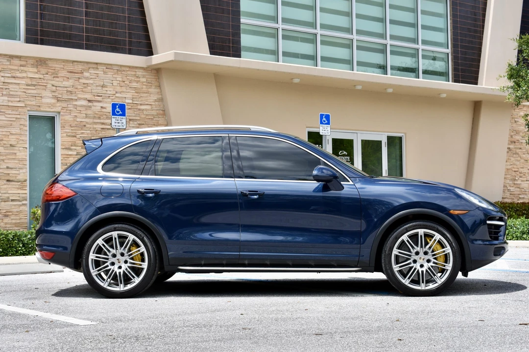 2012 Porsche 958 Cayenne Turbo - Image 17 of 31