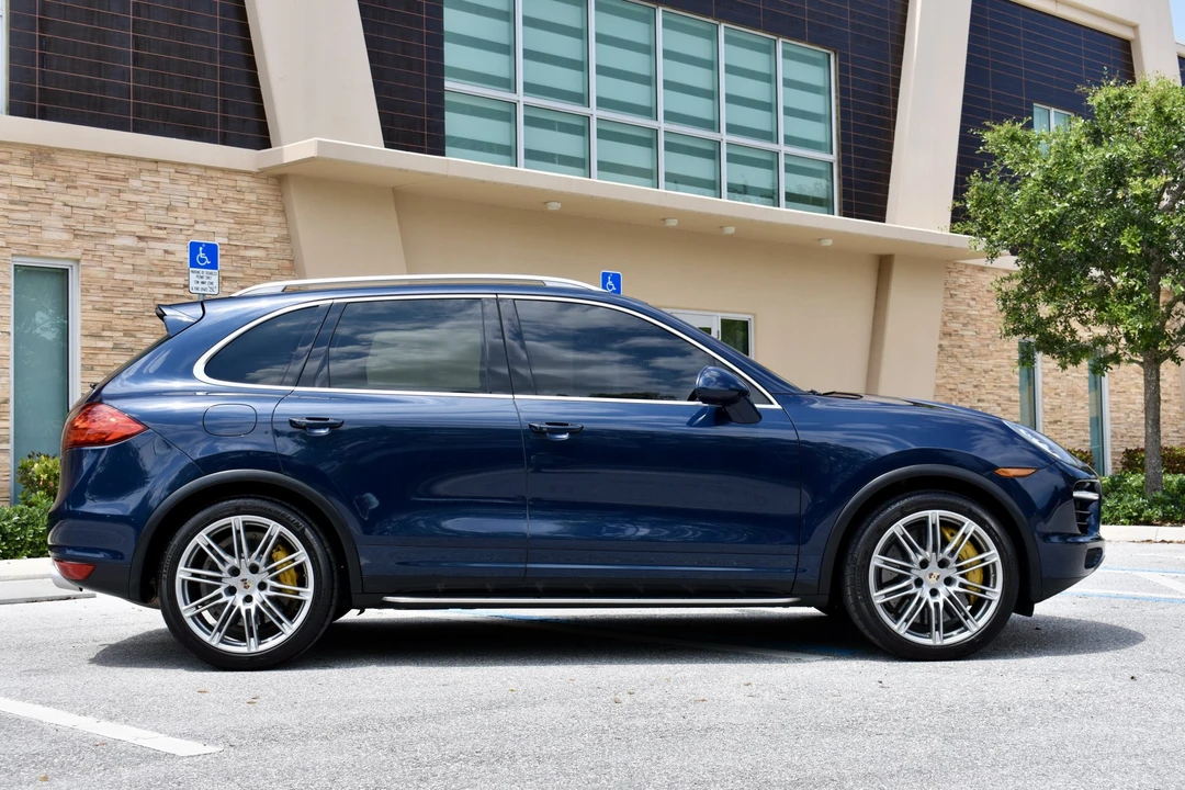 2012 Porsche 958 Cayenne Turbo - Image 16 of 31