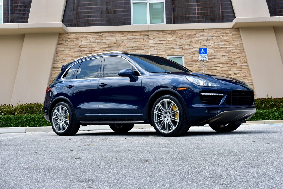 2012 Porsche 958 Cayenne Turbo - Image 30 of 31