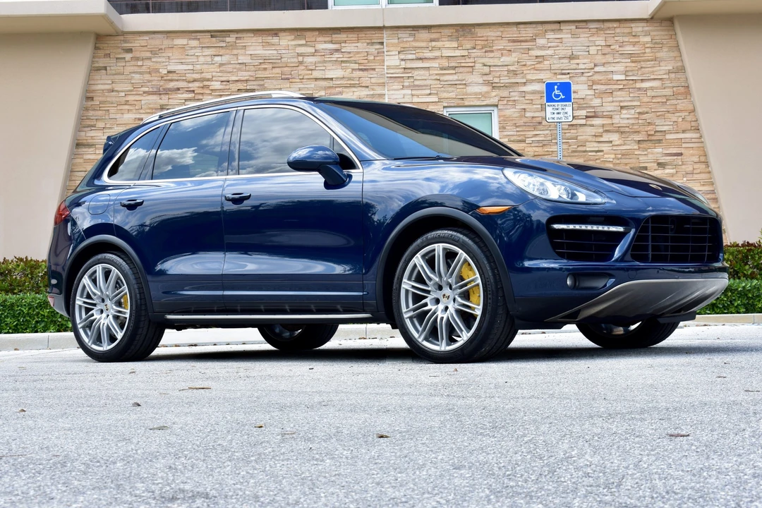 2012 Porsche 958 Cayenne Turbo - Image 28 of 31
