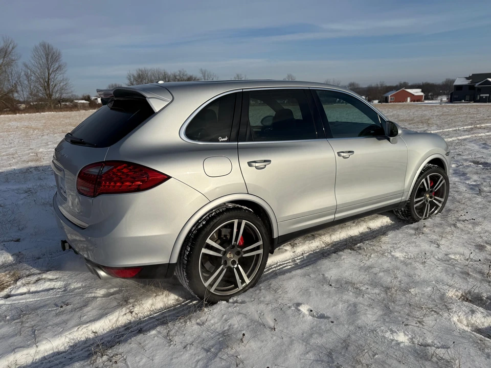 2012 Porsche 958 Cayenne Turbo - Image 24 of 31