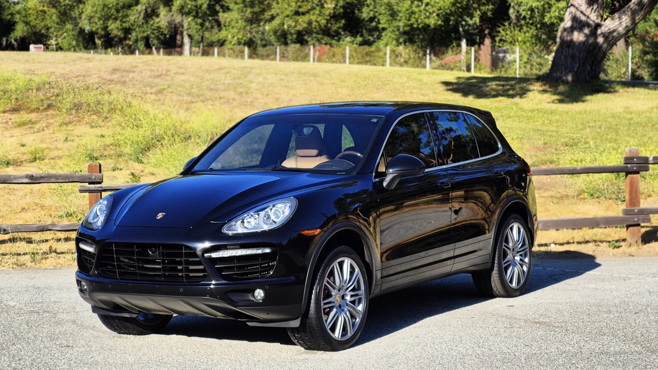 2012 Porsche 958 Cayenne Turbo - Image 6 of 31