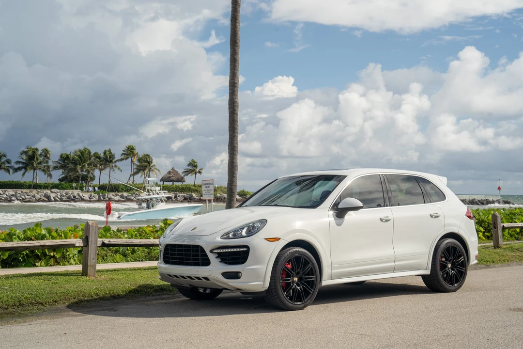 2012 Porsche 958 Cayenne Turbo - Image 5 of 31