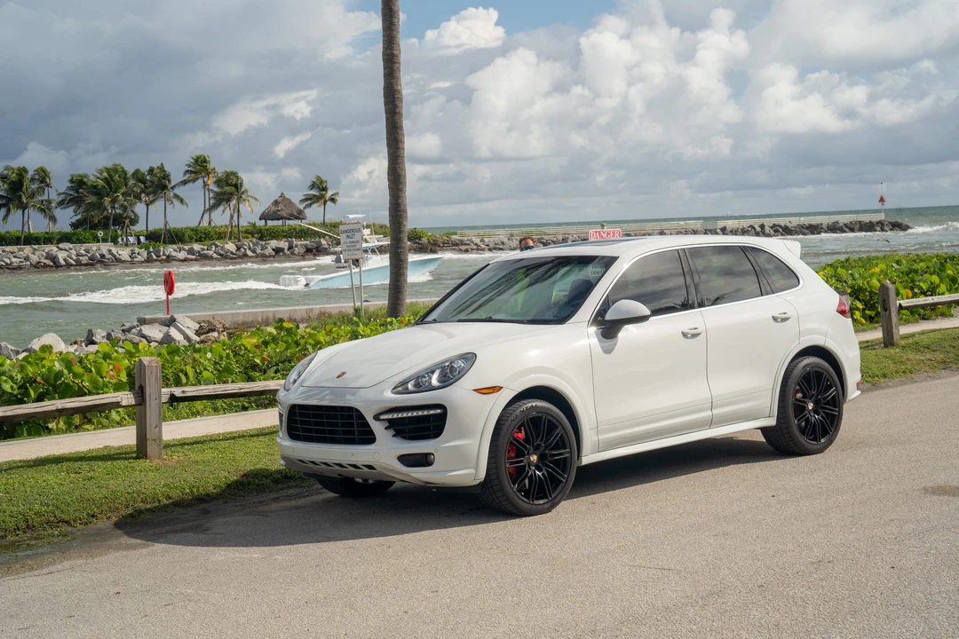 2012 Porsche 958 Cayenne Turbo - Image 4 of 31