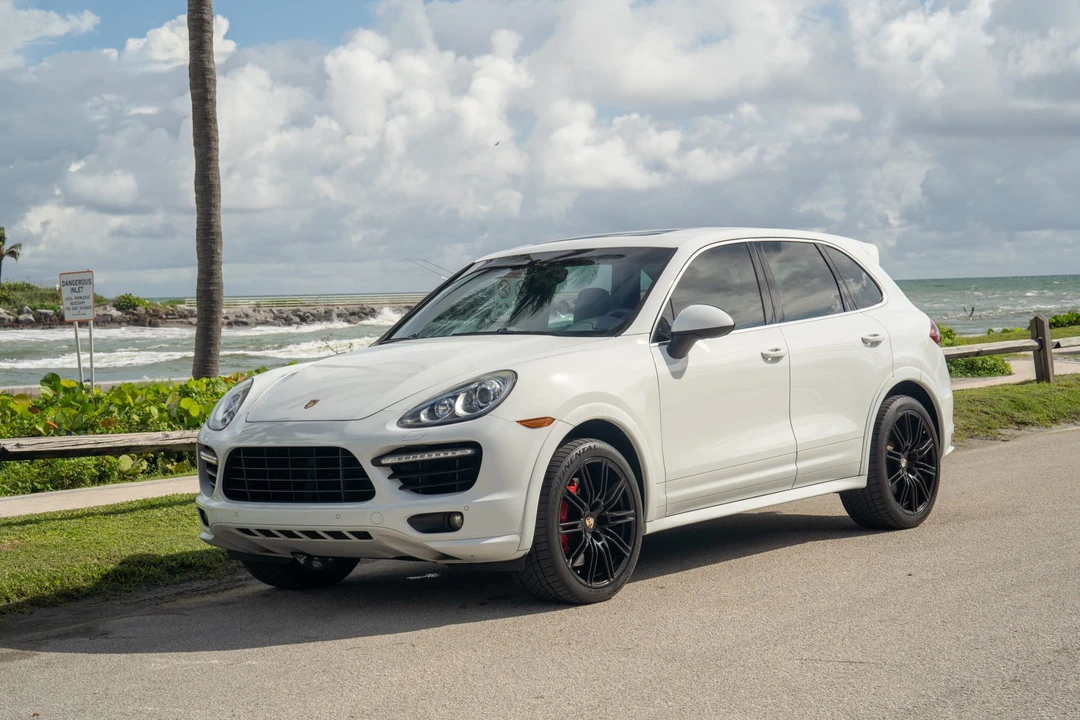 2012 Porsche 958 Cayenne Turbo - Image 3 of 31