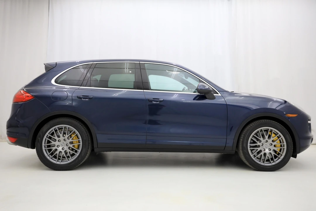 2012 Porsche 958 Cayenne Turbo - Image 25 of 31