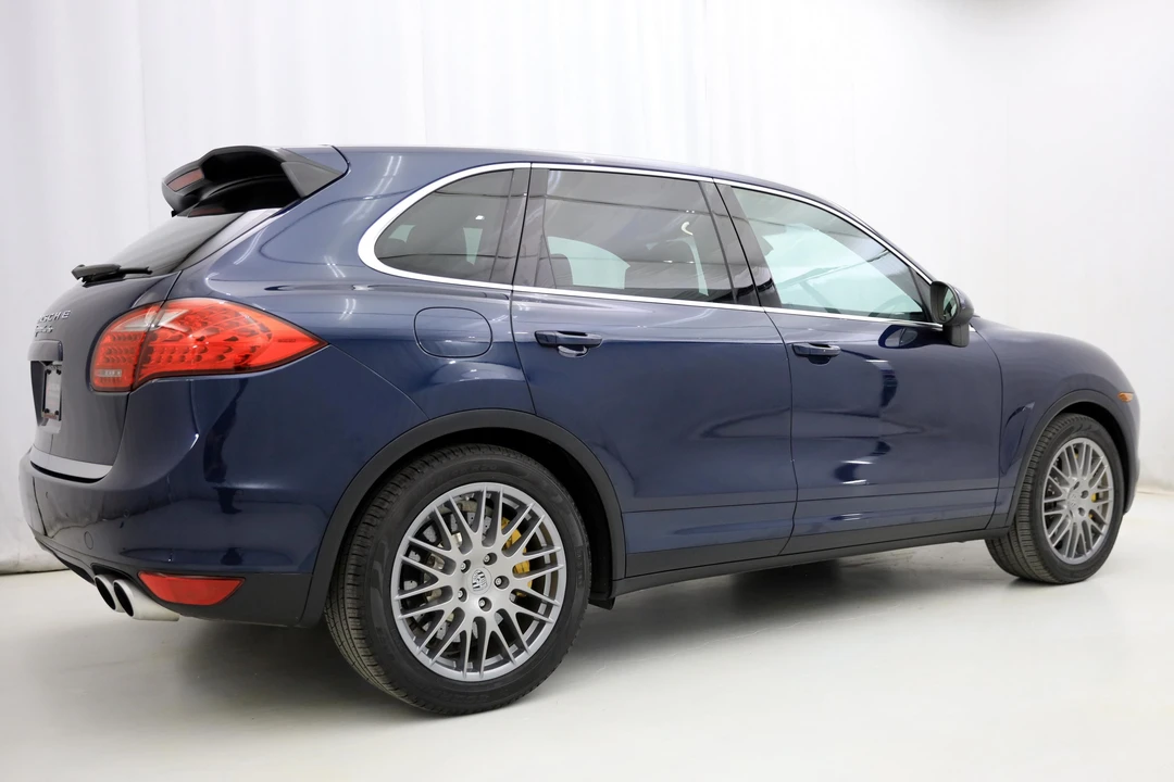 2012 Porsche 958 Cayenne Turbo - Image 24 of 31