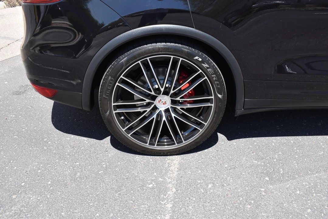 2012 Porsche 958 Cayenne Turbo - Image 27 of 31