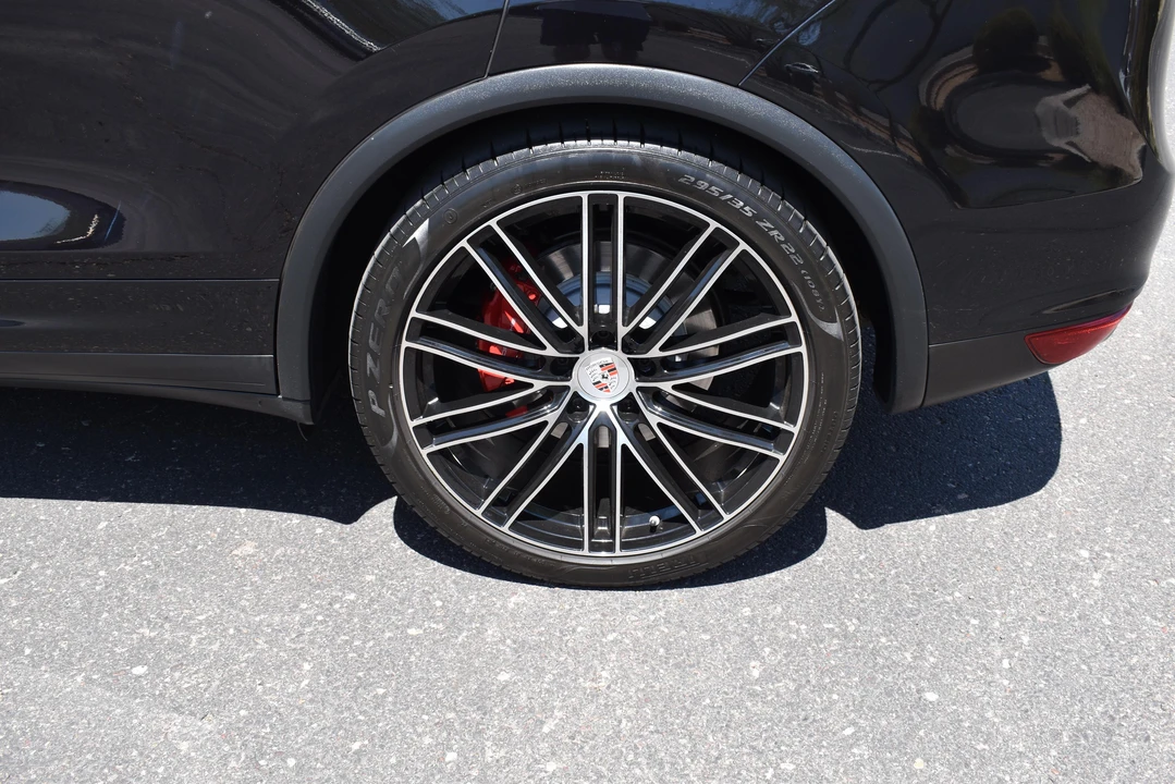 2012 Porsche 958 Cayenne Turbo - Image 26 of 31