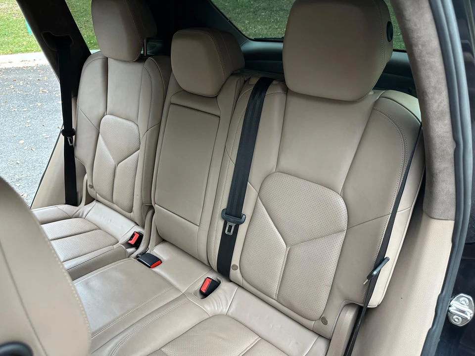 2012 Porsche 958 Cayenne Turbo - Image 27 of 31