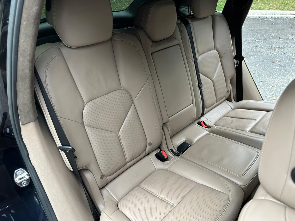 2012 Porsche 958 Cayenne Turbo - Image 28 of 31