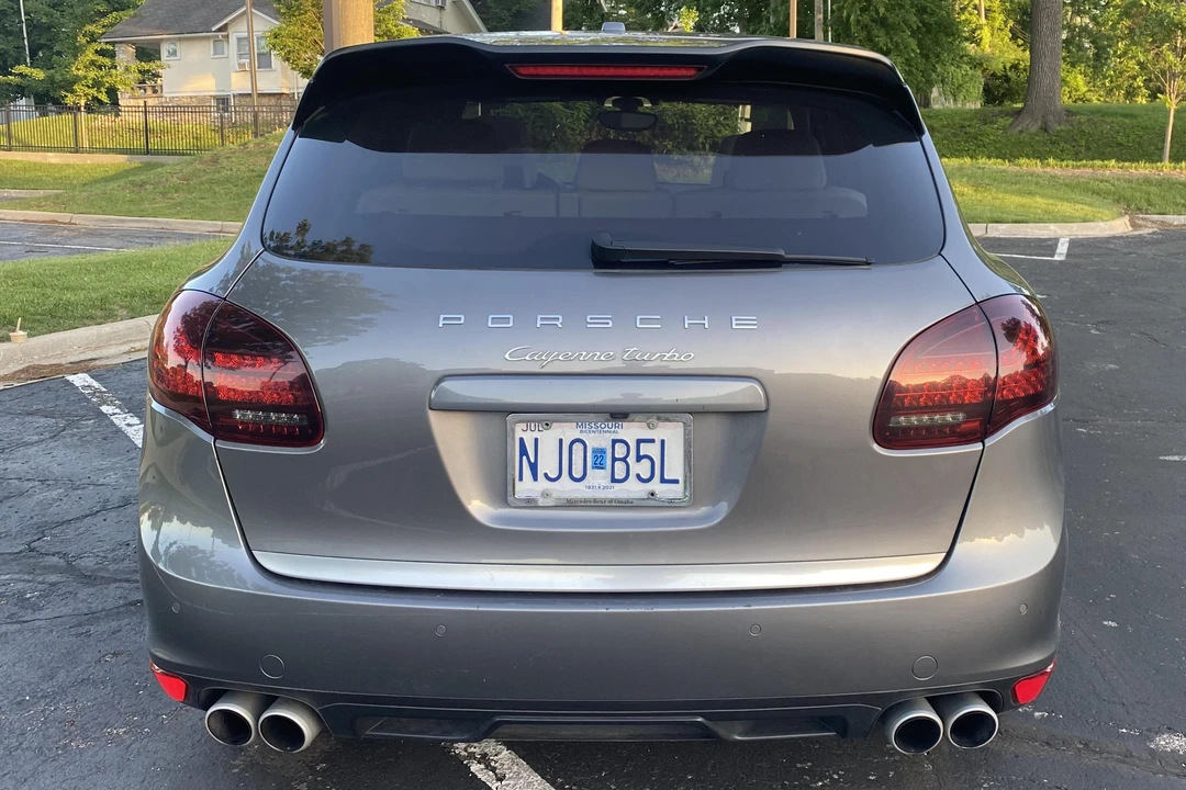 2012 Porsche 958 Cayenne Turbo - Image 5 of 17