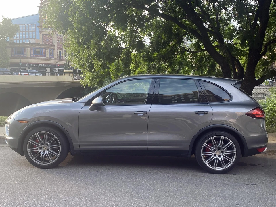 2012 Porsche 958 Cayenne Turbo - Image 6 of 17