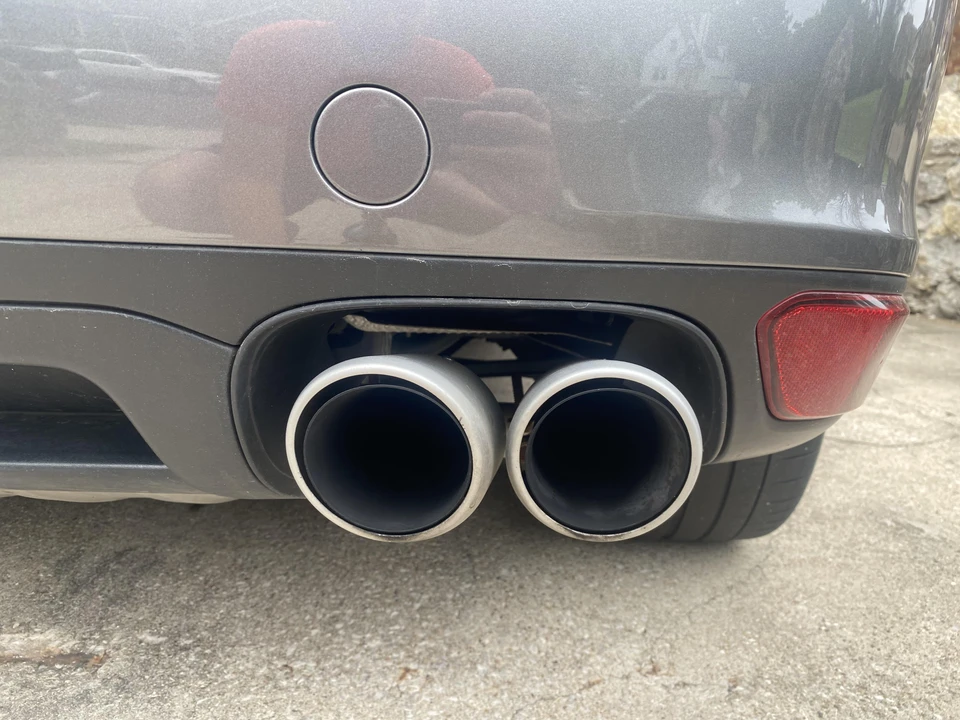 2012 Porsche 958 Cayenne Turbo - Image 8 of 17