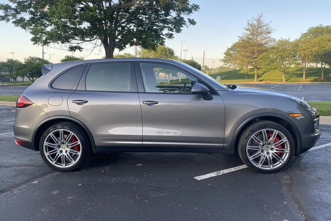 2012 Porsche 958 Cayenne Turbo - Image 3 of 17