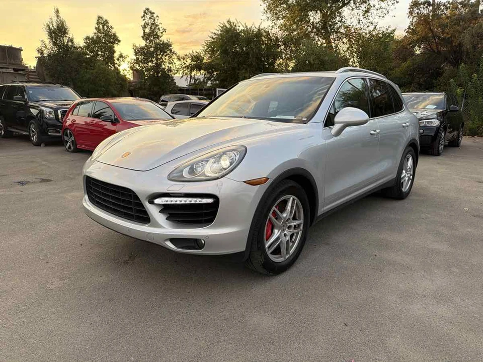 2012 Porsche 958 Cayenne Turbo - Image 4 of 24
