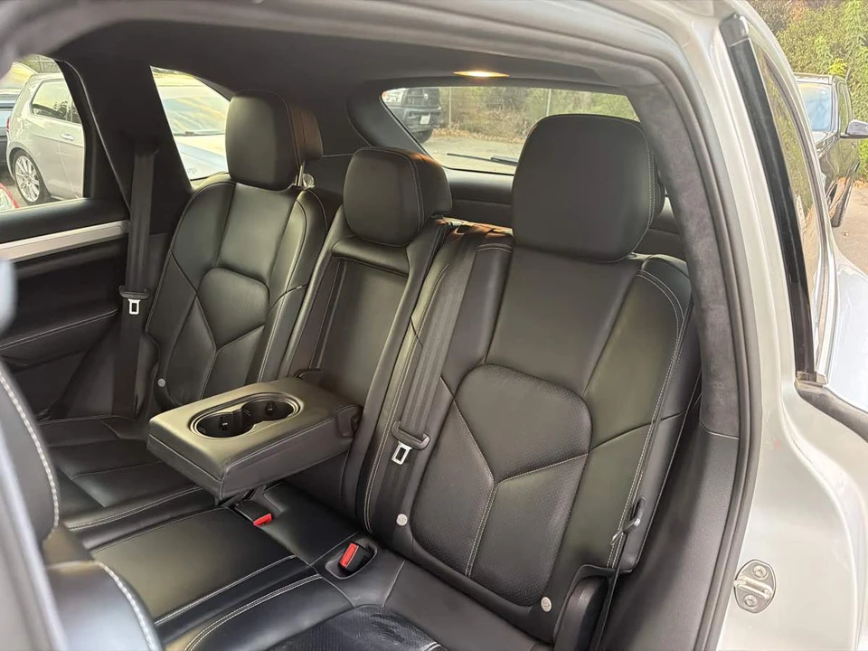 2012 Porsche 958 Cayenne Turbo - Image 14 of 24