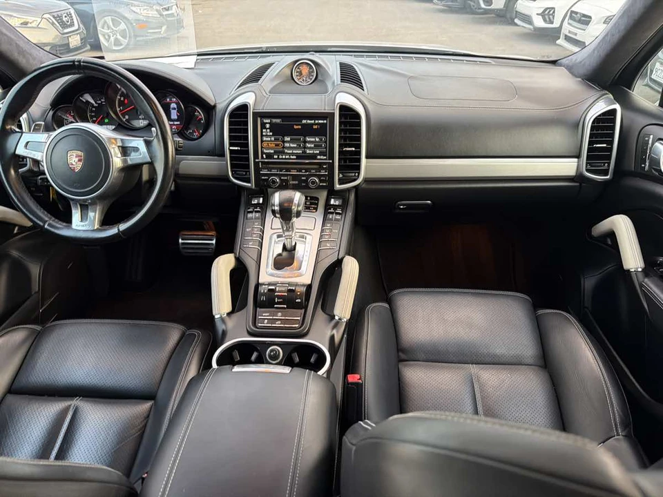 2012 Porsche 958 Cayenne Turbo - Image 19 of 24