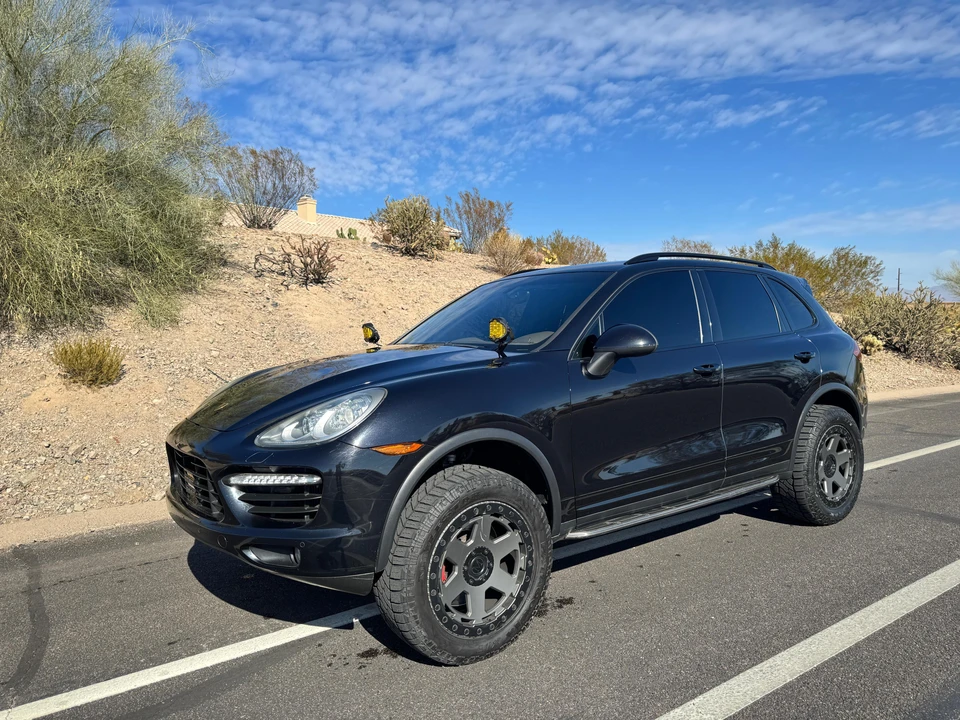 2012 Porsche 958 Cayenne Turbo - Image 9 of 30
