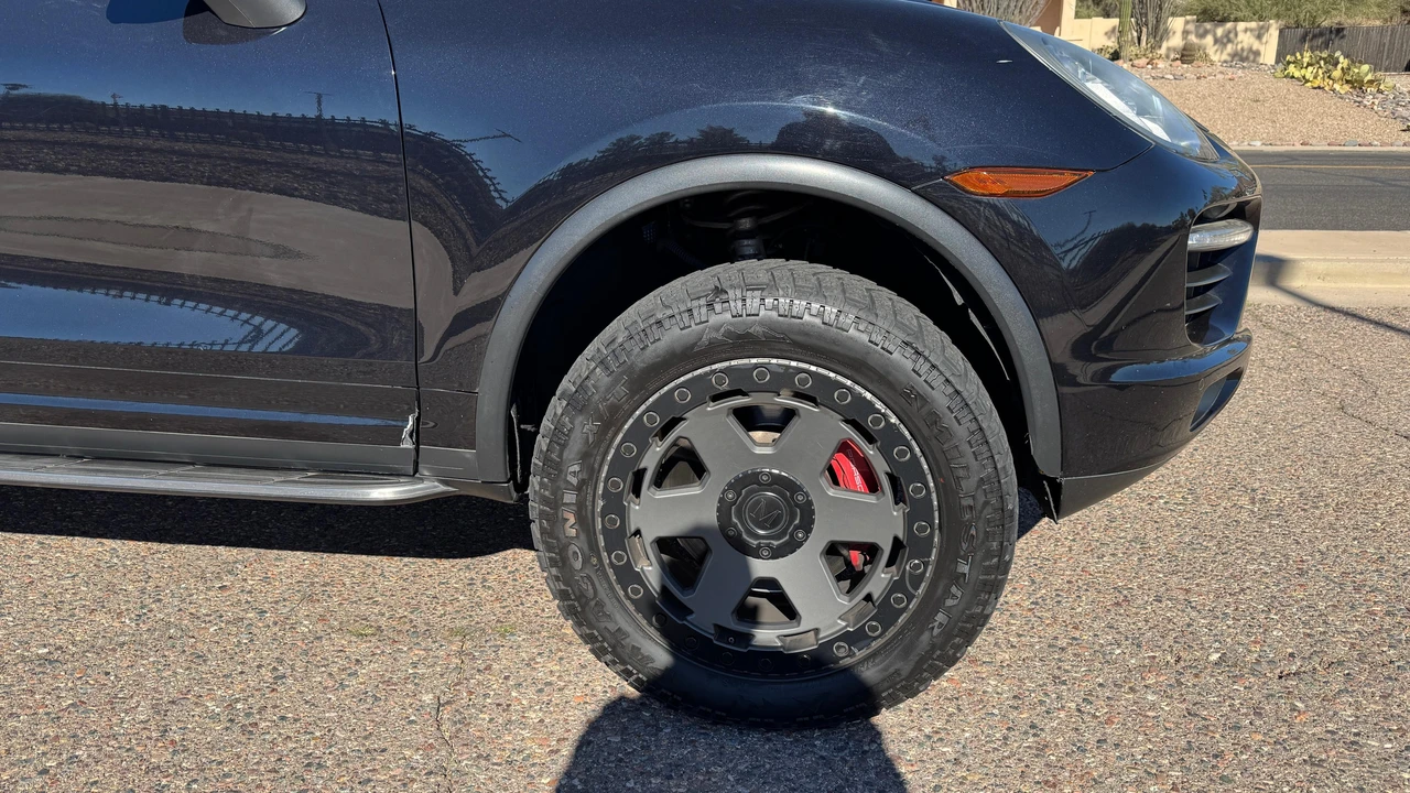 2012 Porsche 958 Cayenne Turbo - Image 25 of 30