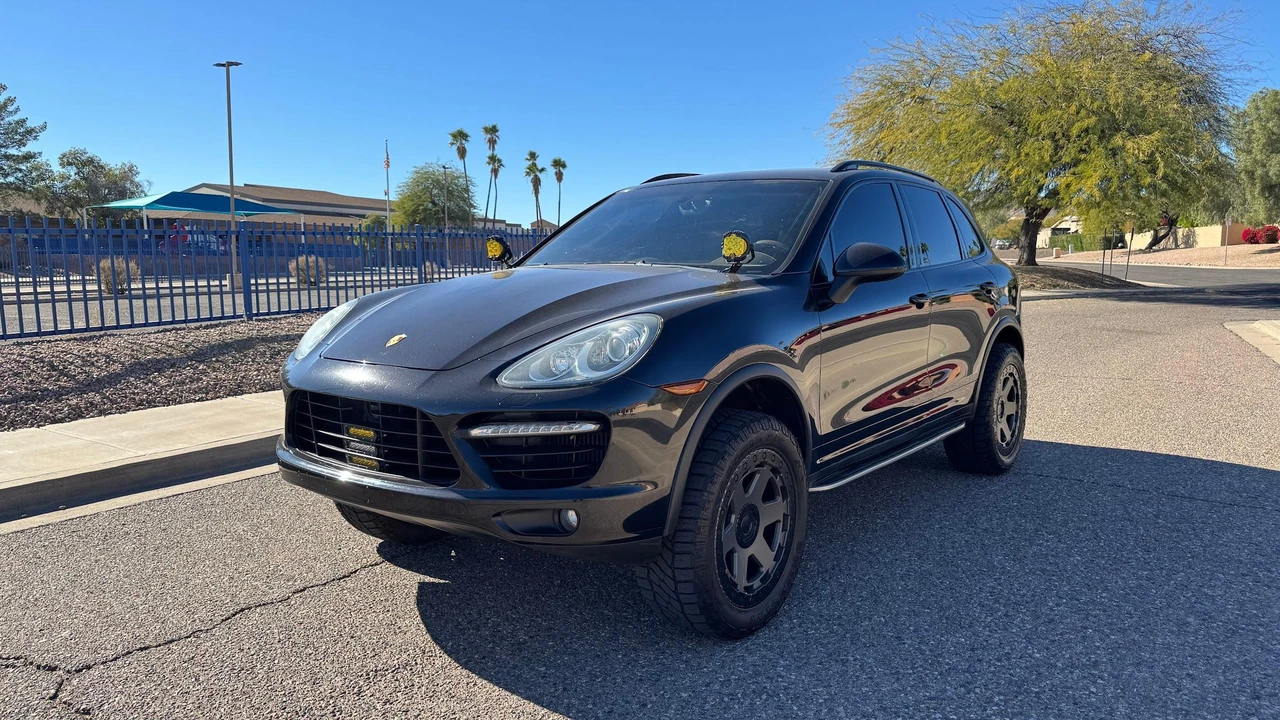 2012 Porsche 958 Cayenne Turbo - Image 8 of 30